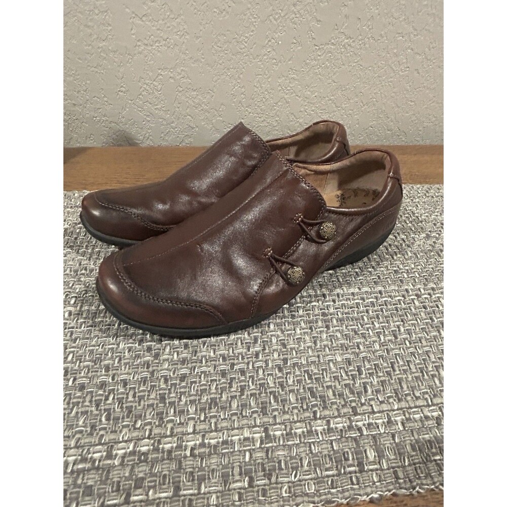 Taos Encore Women’s Casual Shoes Brown Leather Slip On Buttons Size 10 W Comfort